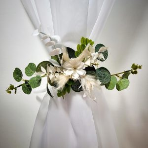 Artificial chair tie backs