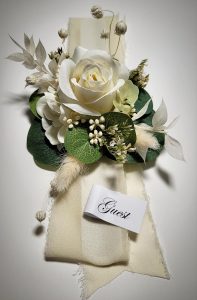 Artificial wrist corsage